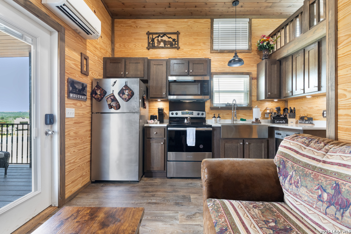 5386 Ranch Road 1376 #140 Fredericksburg TX 78624