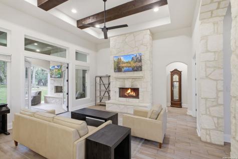 1363 Merlot New Braunfels TX 78132