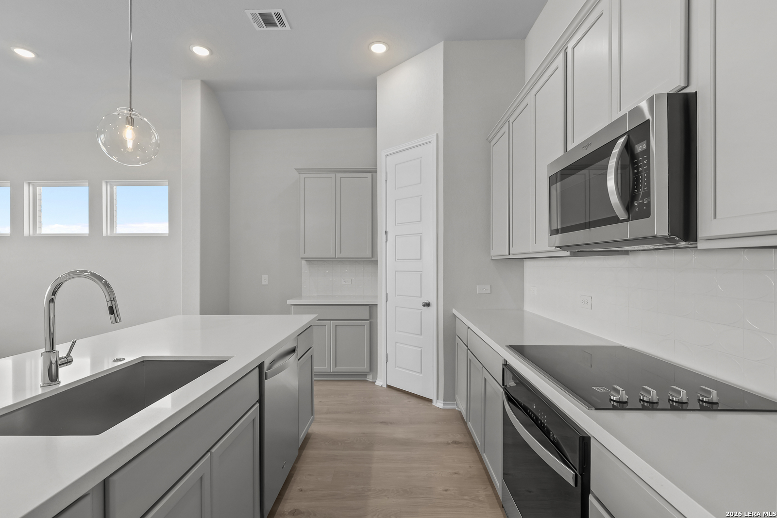 133 Heidi Hill Castroville TX 78009