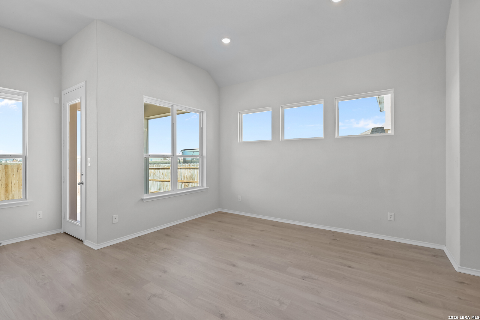 133 Heidi Hill Castroville TX 78009
