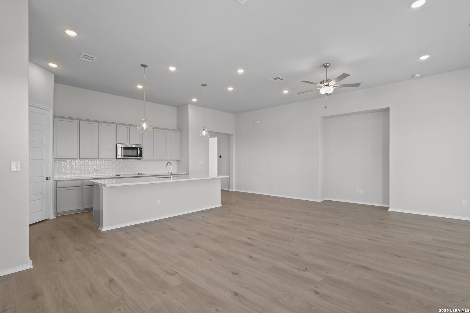 133 Heidi Hill Castroville TX 78009