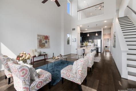 2110 N Saint Marys Street San Antonio TX 78212