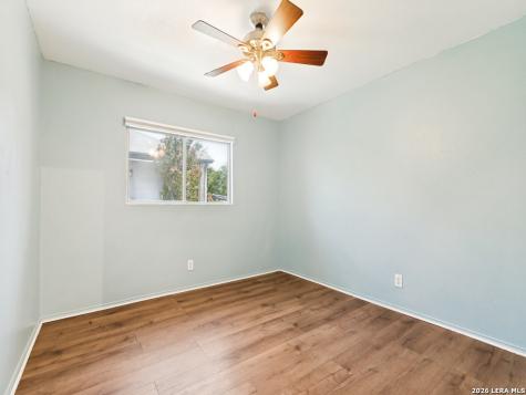 818 Creek Pebble San Antonio TX 78253