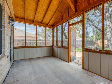 818 Creek Pebble San Antonio TX 78253