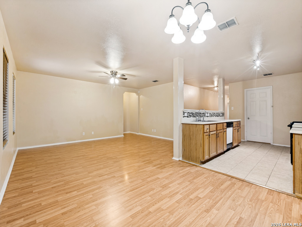 818 Creek Pebble San Antonio TX 78253