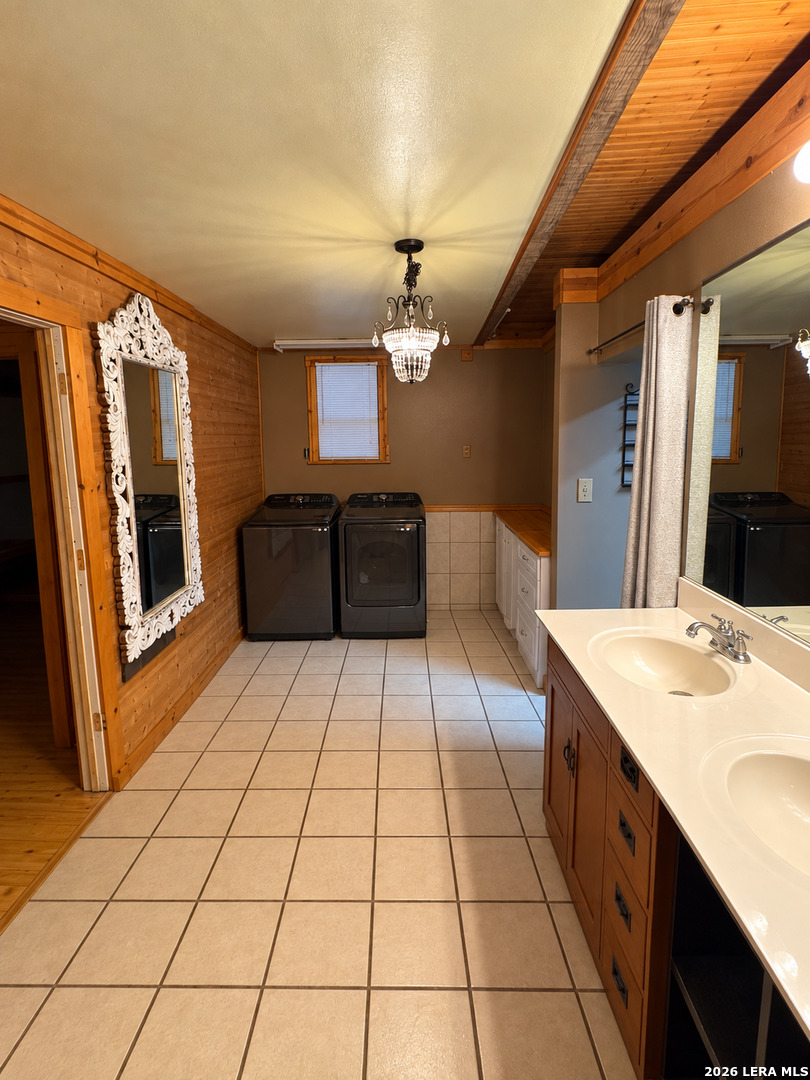 332 Margo Drive Pearsall TX 78061