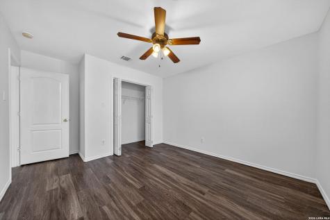 21919 Goldcrest Run San Antonio TX 78260
