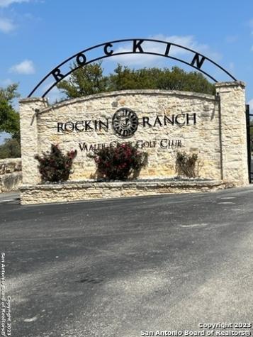 102 Ephraim Mclane Blanco TX 78606