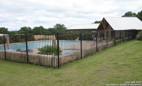 102 Ephraim Mclane Blanco TX 78606