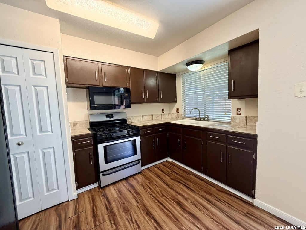 7426 Mountain Oak Trail Live Oak TX 78233