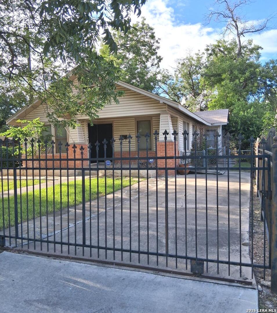 731 Peabody Avenue San Antonio TX 78211