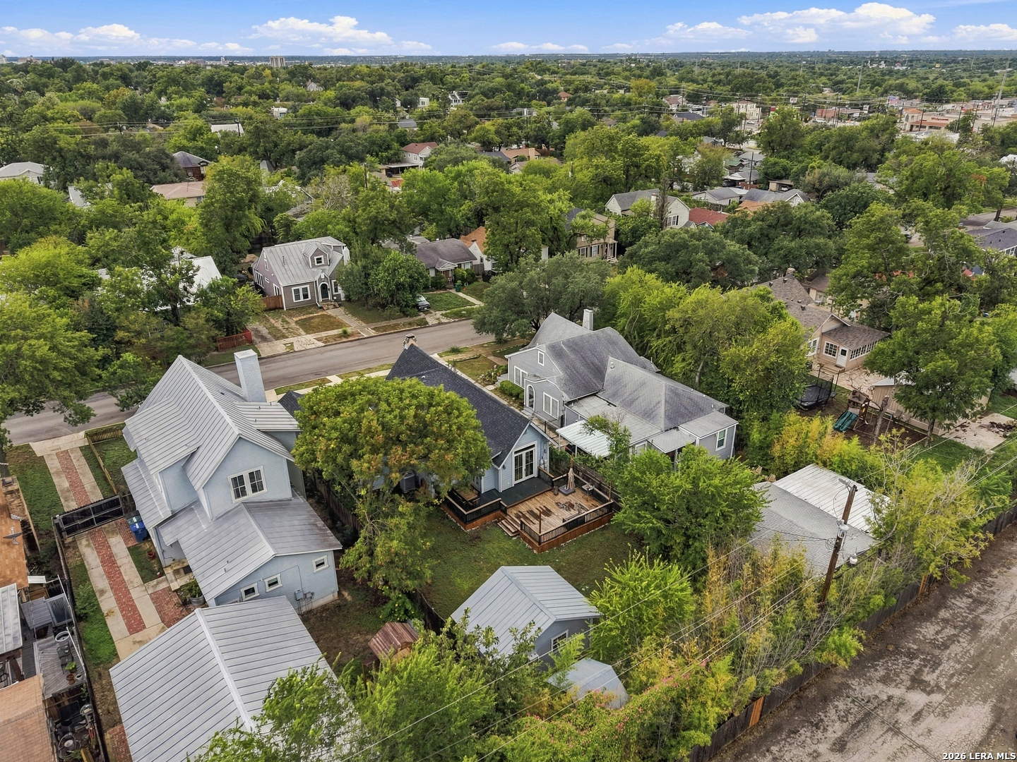 211 W Norwood Court San Antonio TX 78212
