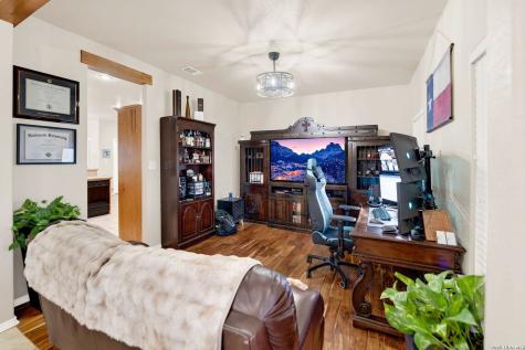 445 Spanish Grant Bandera TX 78003