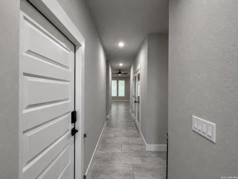 7814 Woodcliff Boulevard Selma TX 78154