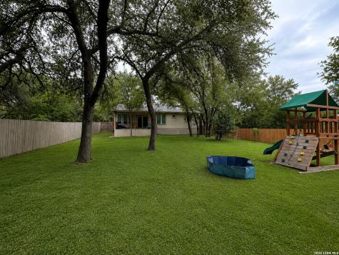 7814 Woodcliff Boulevard Selma TX 78154