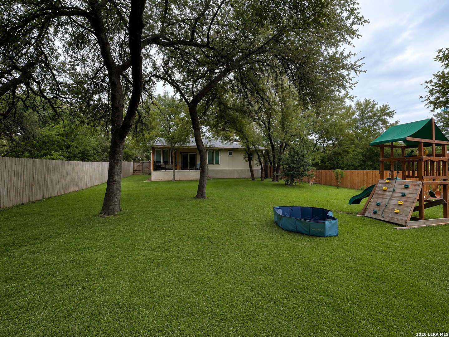 7814 Woodcliff Boulevard Selma TX 78154