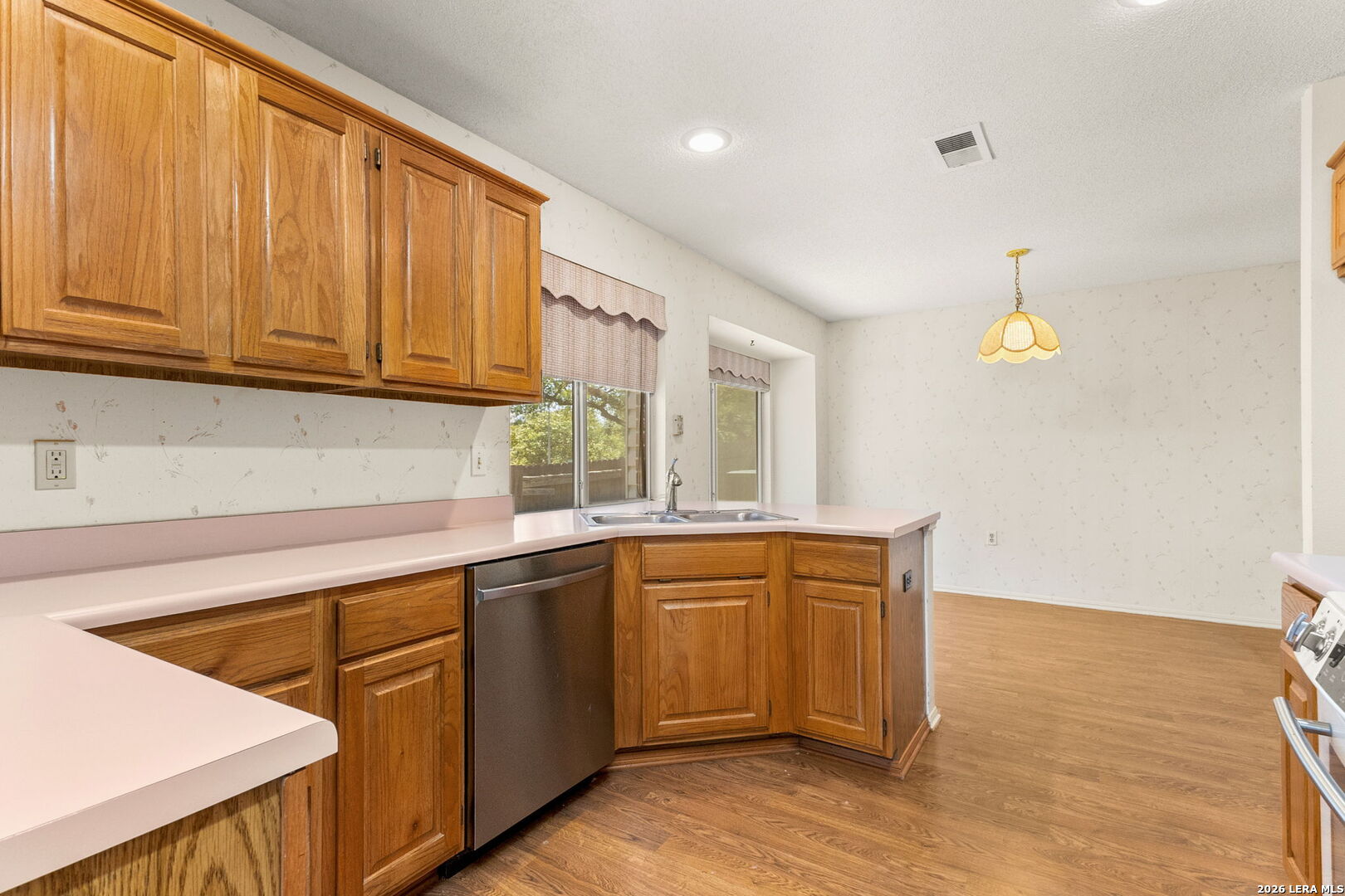 8603 Collingwood Universal City TX 78148