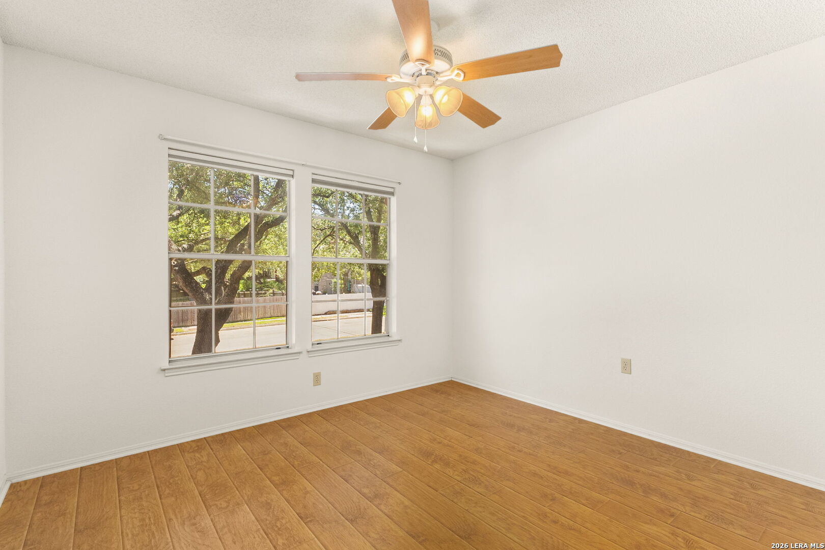 8603 Collingwood Universal City TX 78148