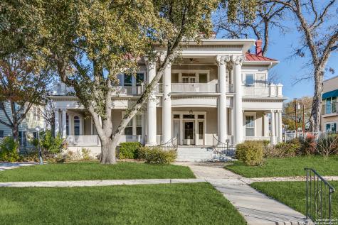 945 W Huisache Avenue San Antonio TX 78201