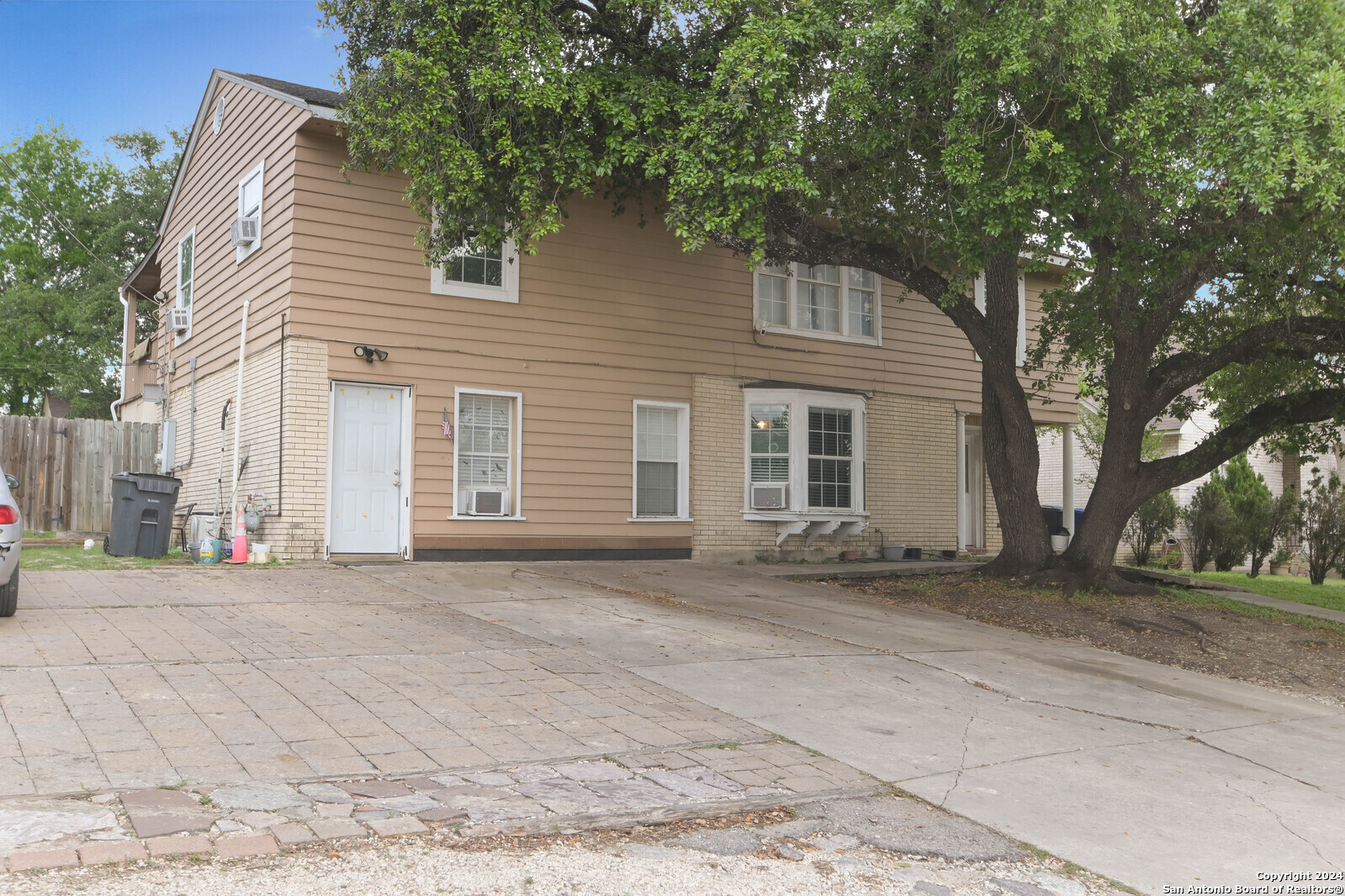 8210 Mccullough Avenue San Antonio TX 78216