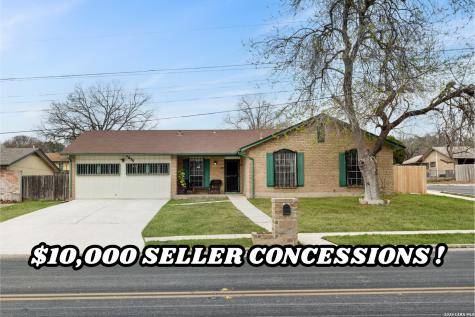 2835 Hiawatha San Antonio TX 78210