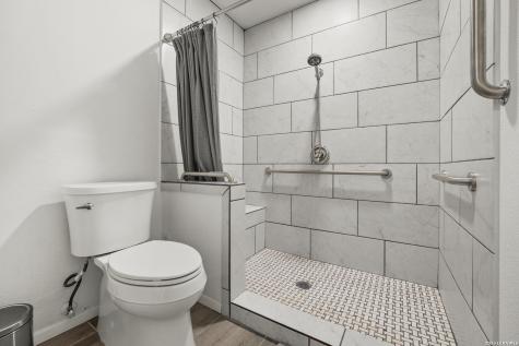 2835 Hiawatha San Antonio TX 78210