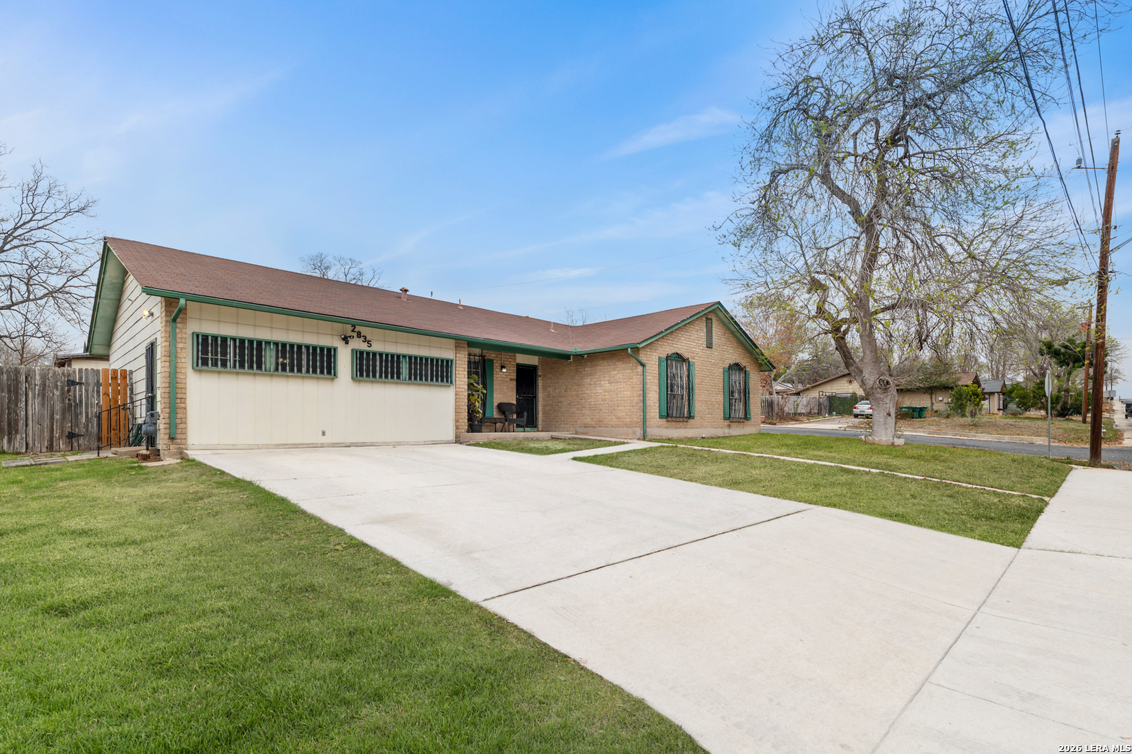 2835 Hiawatha San Antonio TX 78210
