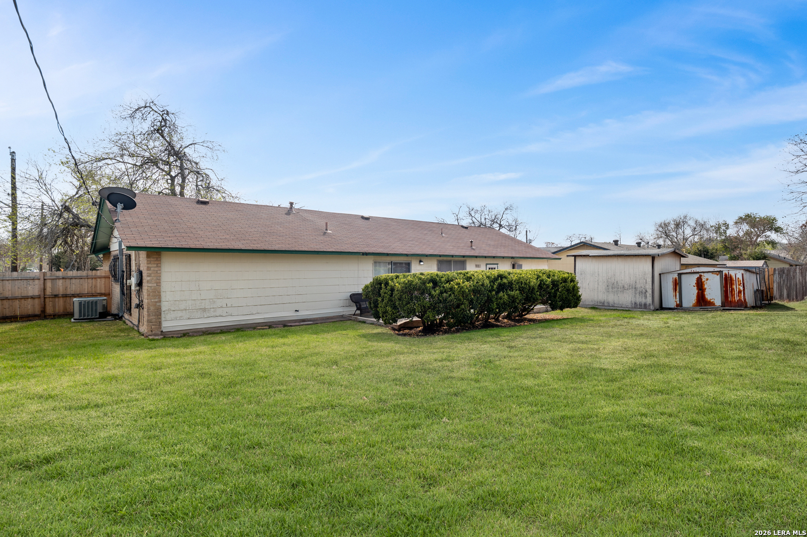 2835 Hiawatha San Antonio TX 78210