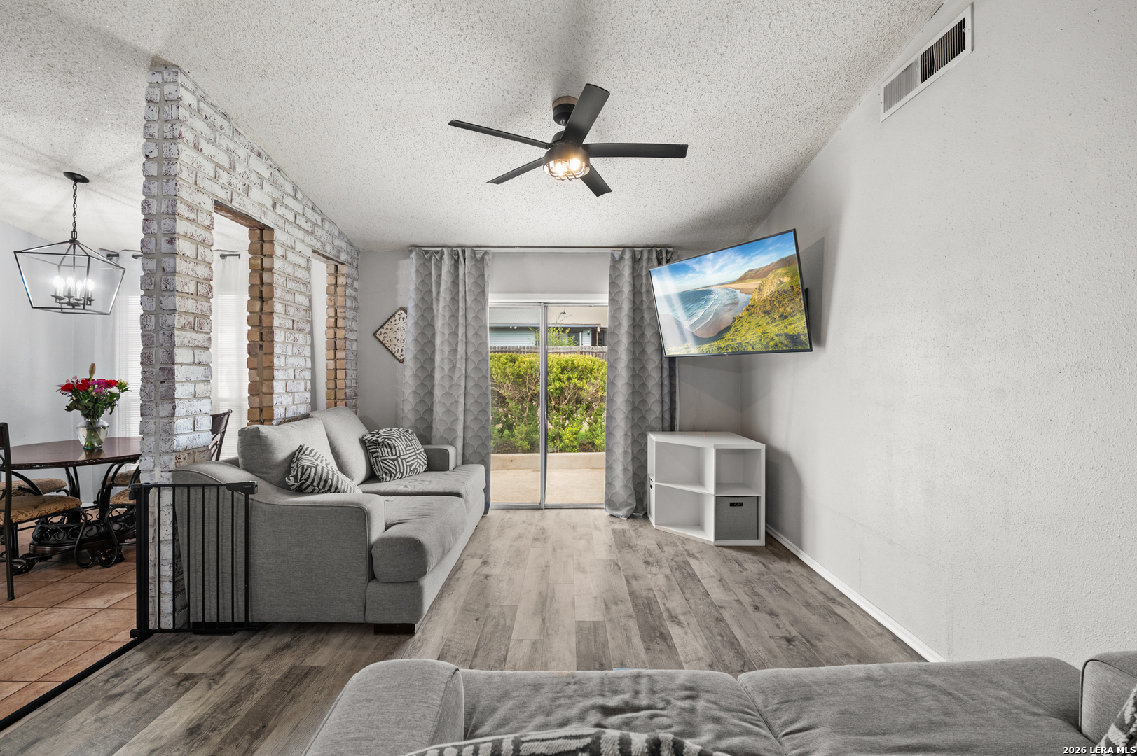 2835 Hiawatha San Antonio TX 78210
