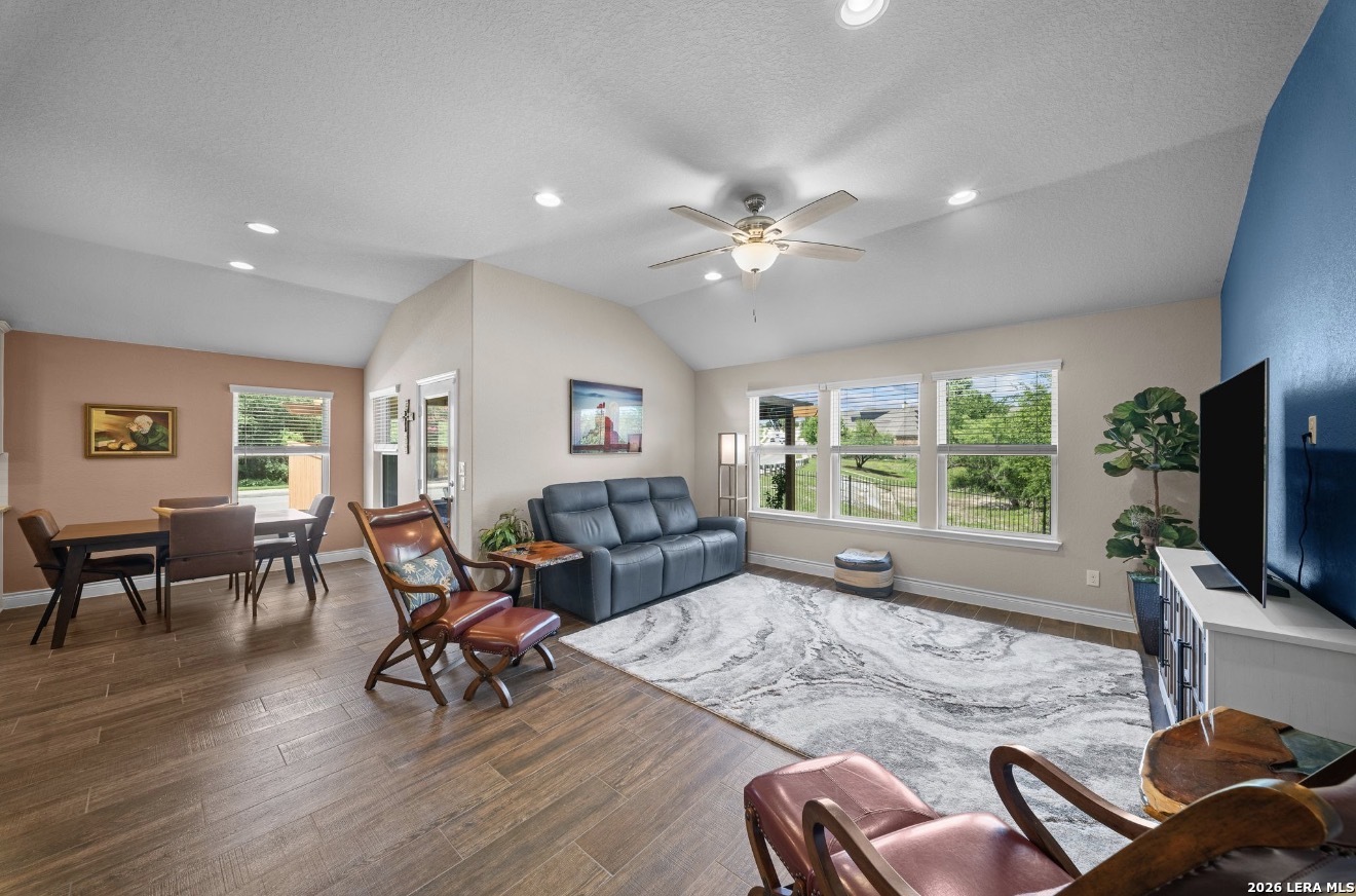 1702 Spanish Wells San Antonio TX 78245