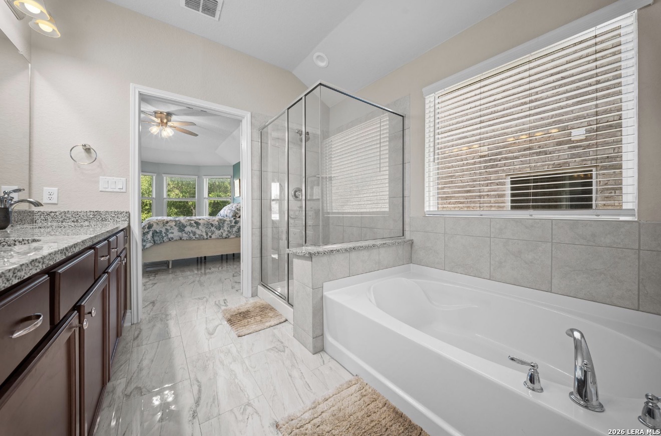 1702 Spanish Wells San Antonio TX 78245