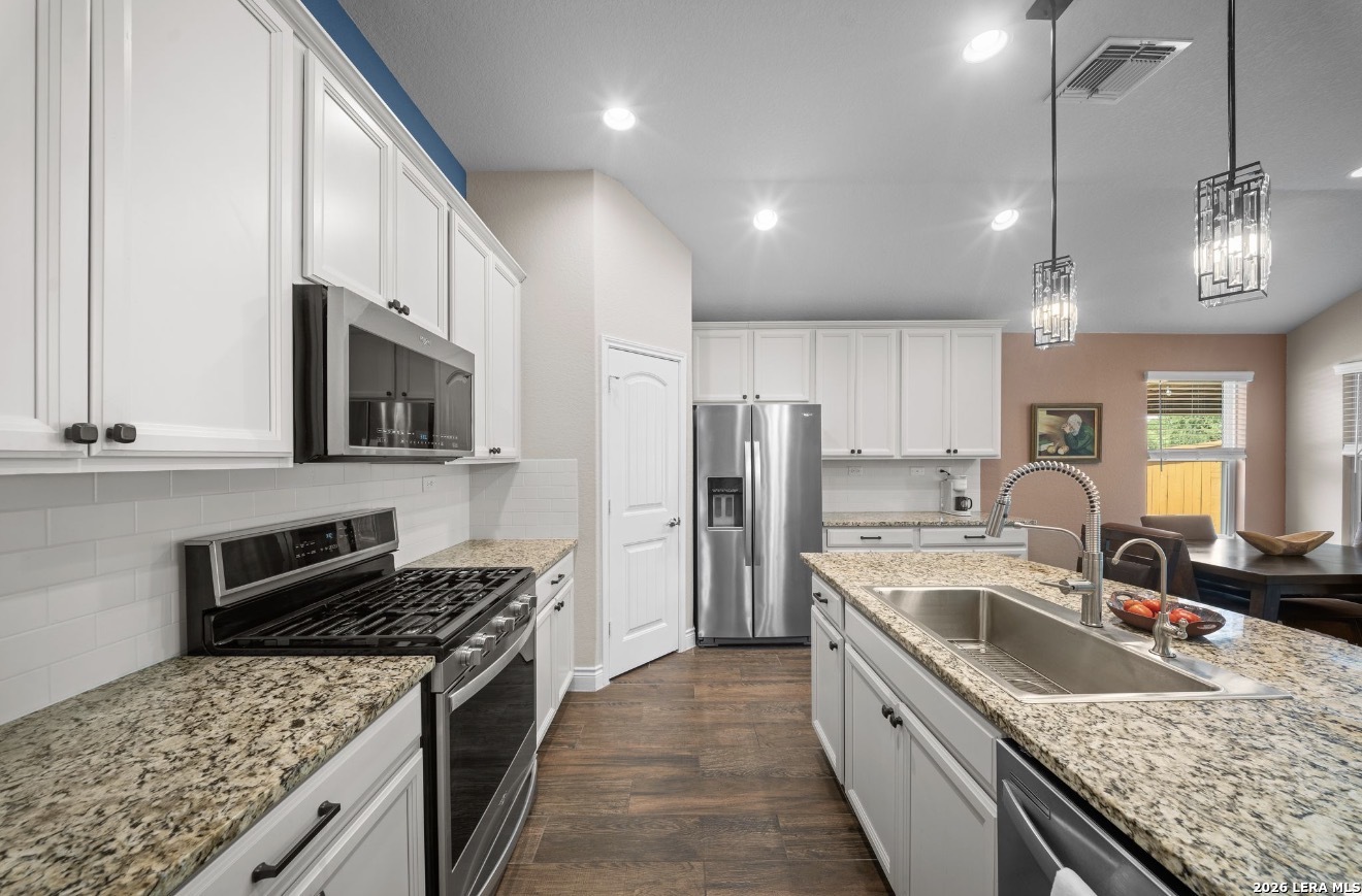 1702 Spanish Wells San Antonio TX 78245