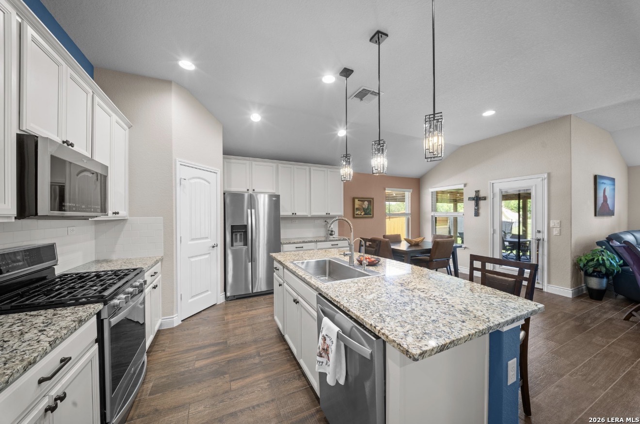 1702 Spanish Wells San Antonio TX 78245