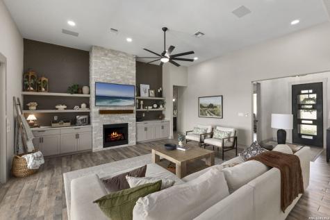 117 Miller Springs Boerne TX 78006