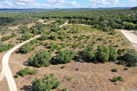 27375 Toutant Beauregard Road Boerne TX 78006