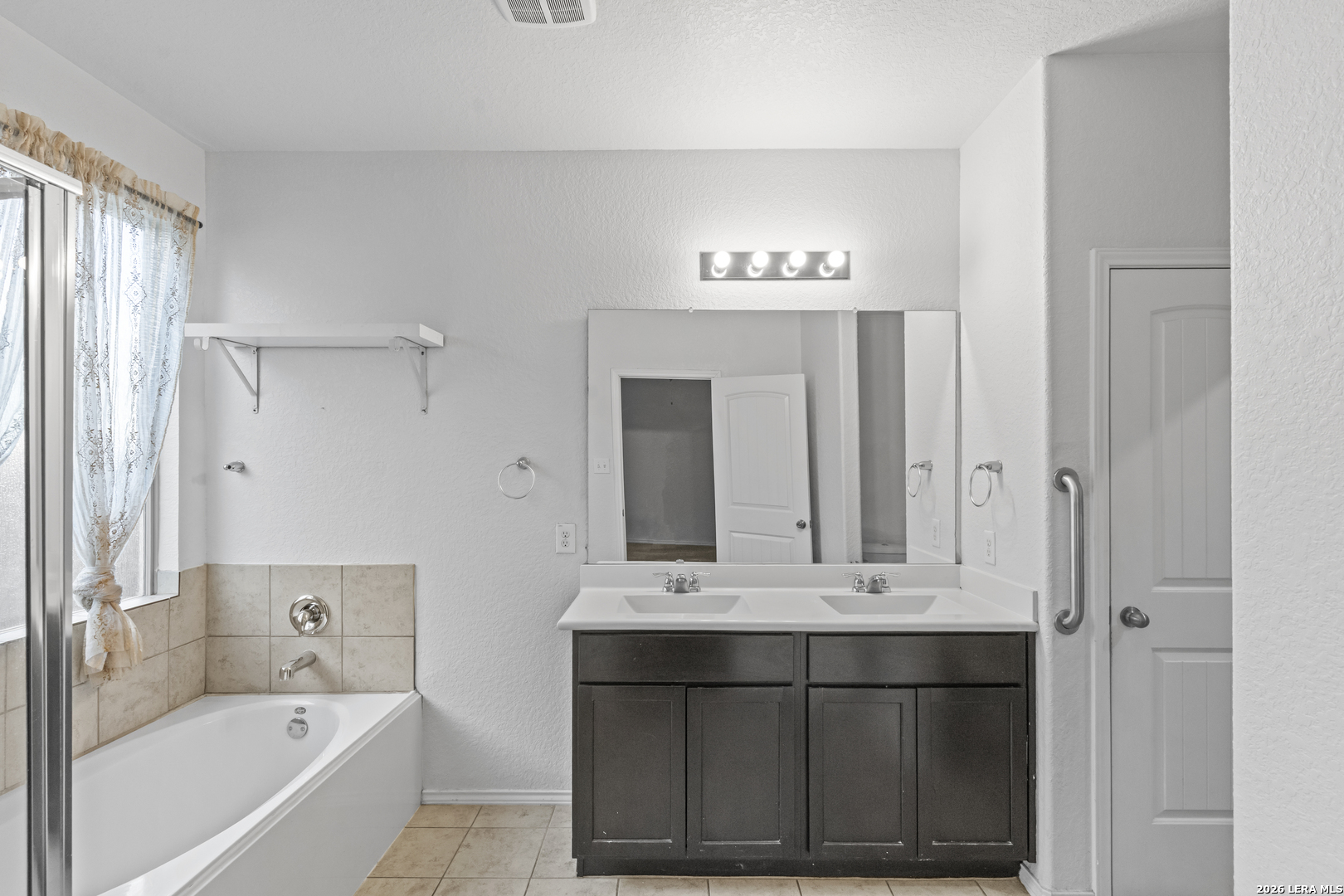 6534 Candlecrest San Antonio TX 78244