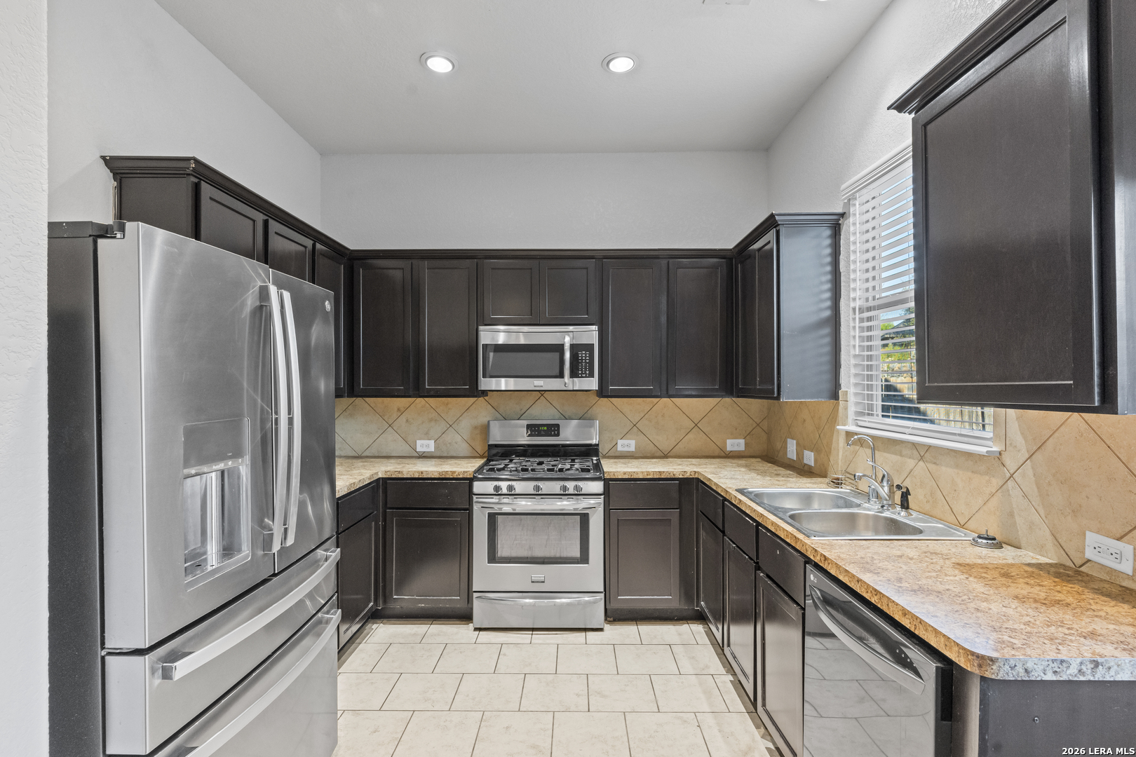 6534 Candlecrest San Antonio TX 78244