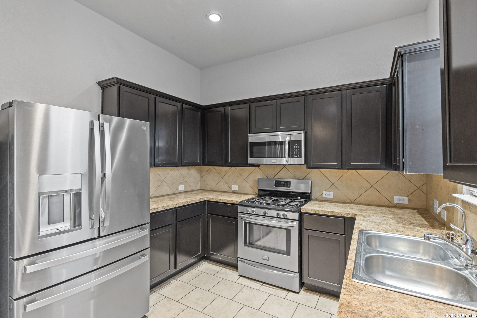 6534 Candlecrest San Antonio TX 78244