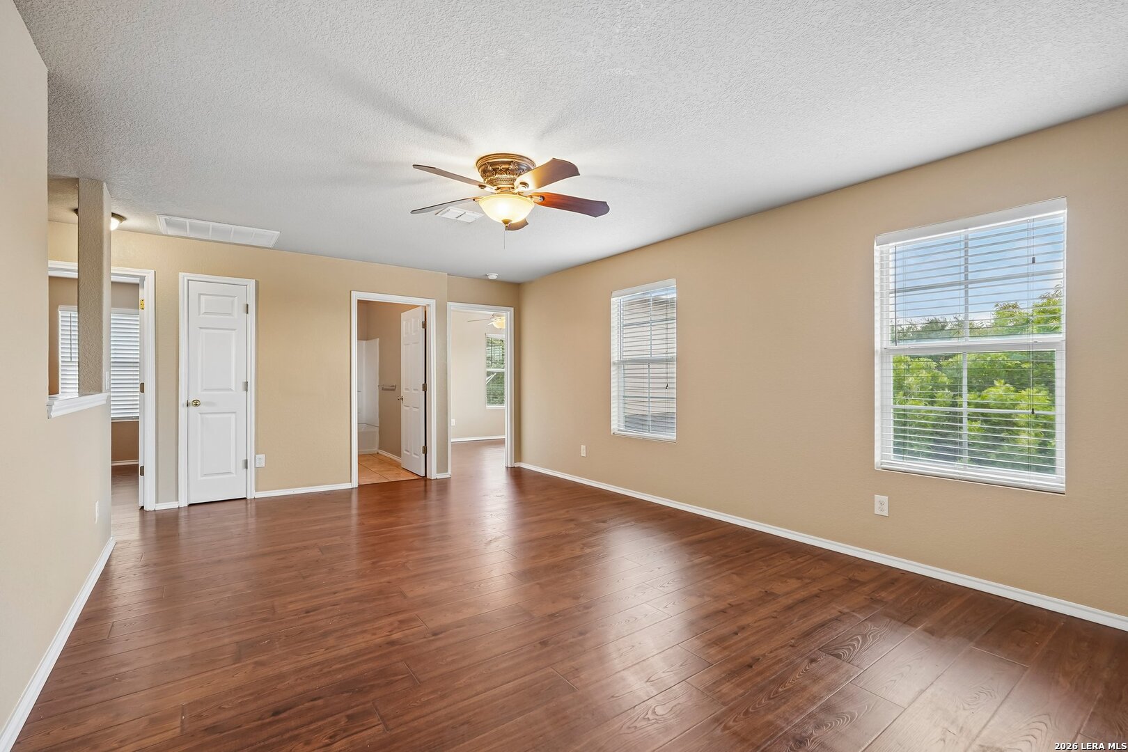 2203 Hornsby Bend San Antonio TX 78245