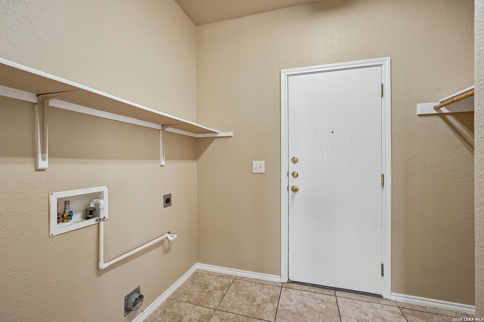 2203 Hornsby Bend San Antonio TX 78245