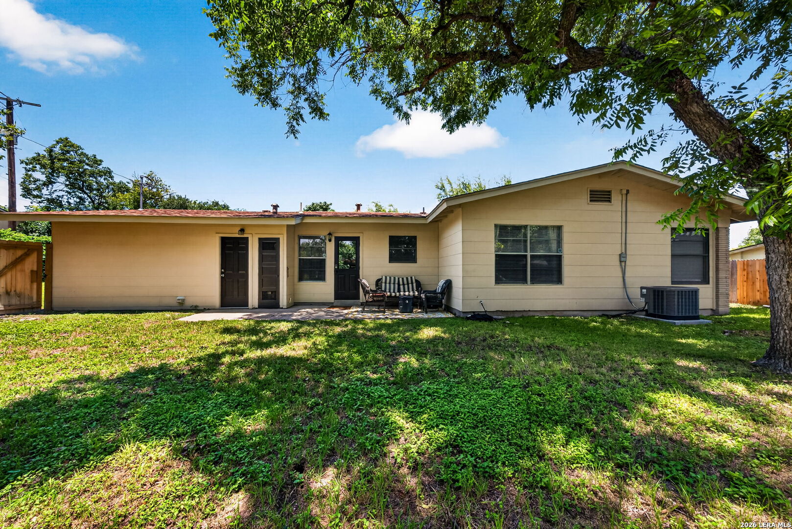 206 Enchanted Drive San Antonio TX 78216