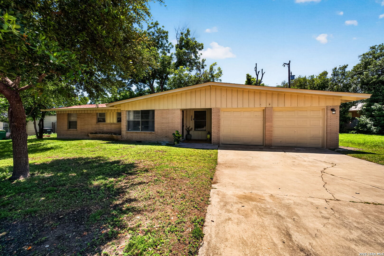 206 Enchanted Drive San Antonio TX 78216