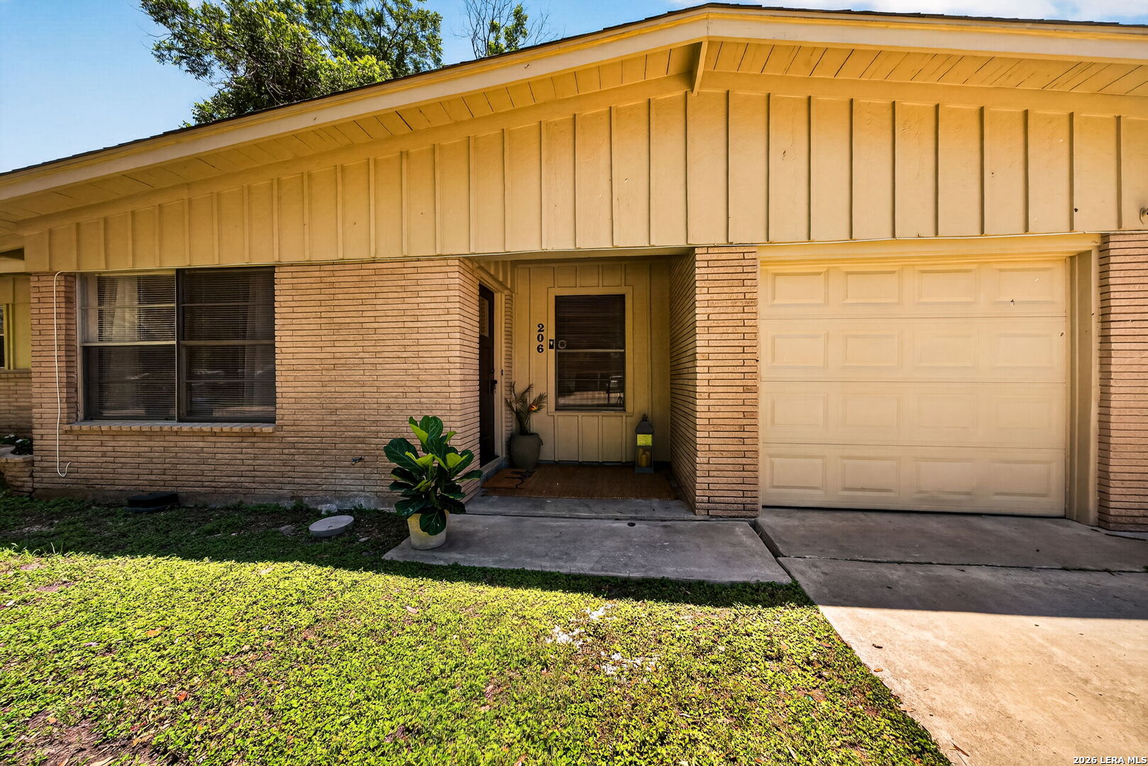 206 Enchanted Drive San Antonio TX 78216