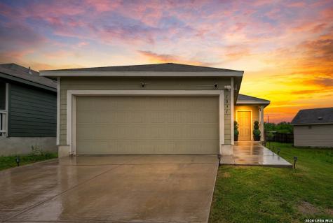 1031 Magrum Way San Antonio TX 78221