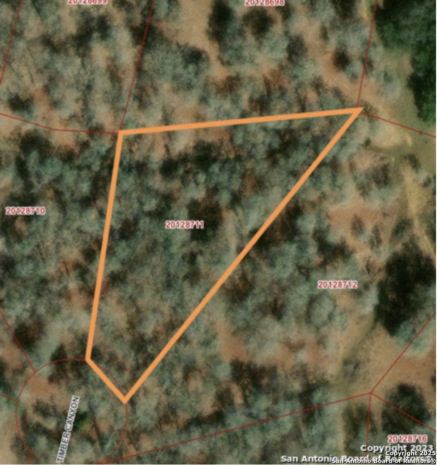 112 Timber Canyon La Vernia TX 78121