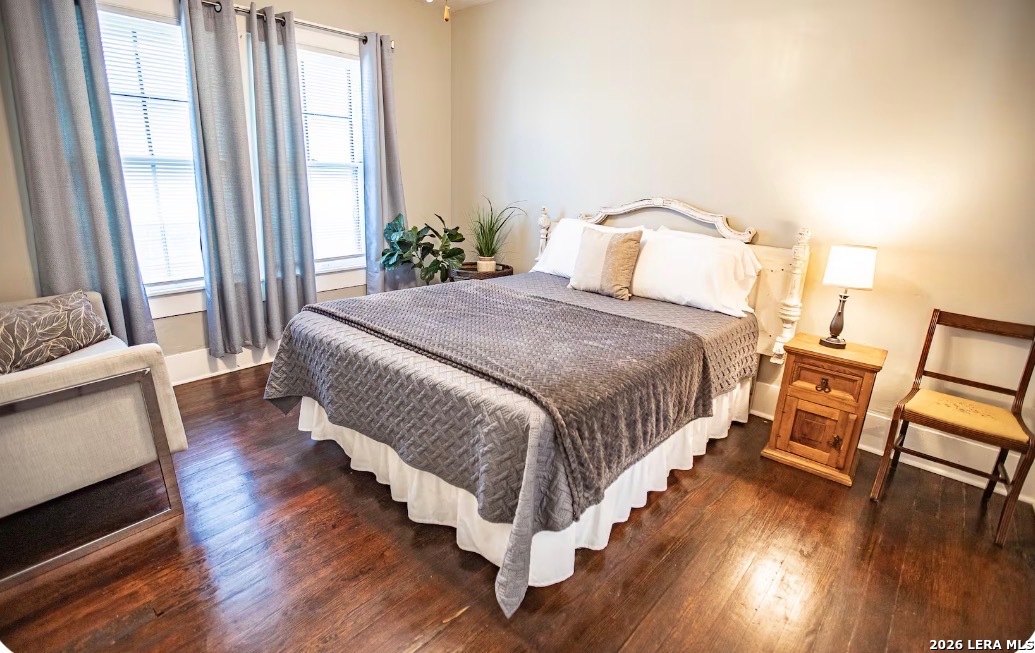 1518 W Craig Place San Antonio TX 78201