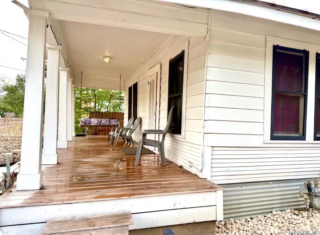 1518 W Craig Place San Antonio TX 78201