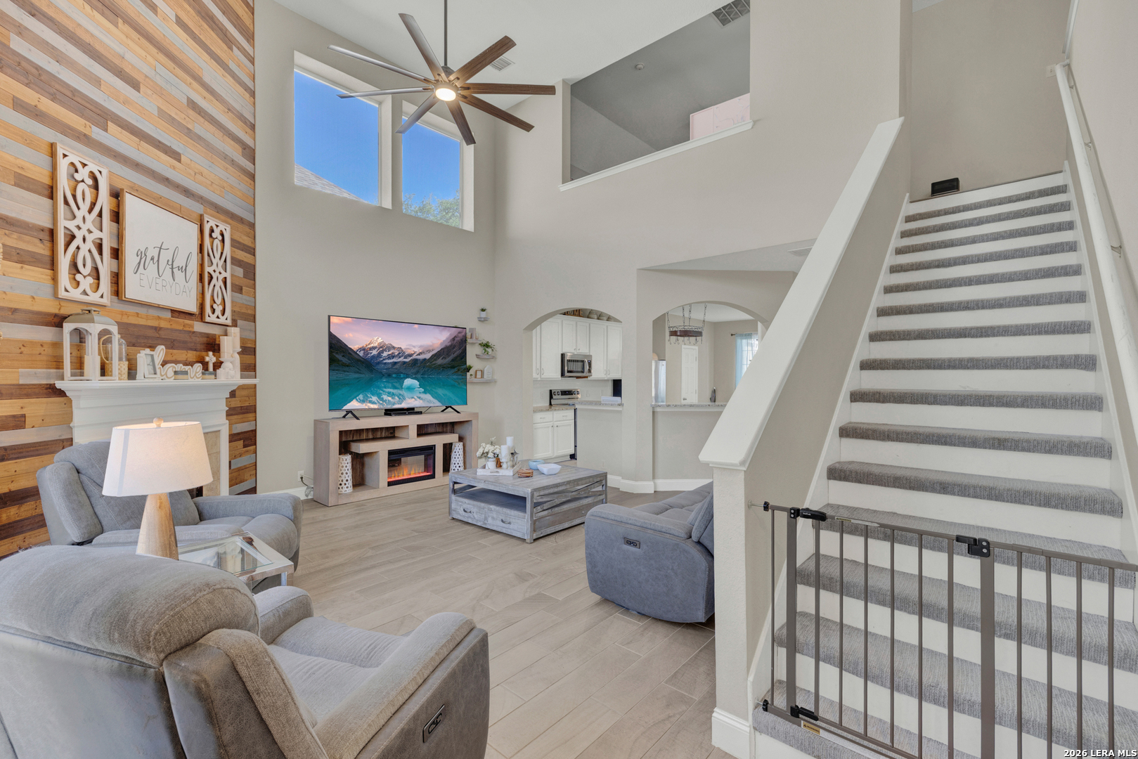2738 Summit View San Antonio TX 78261