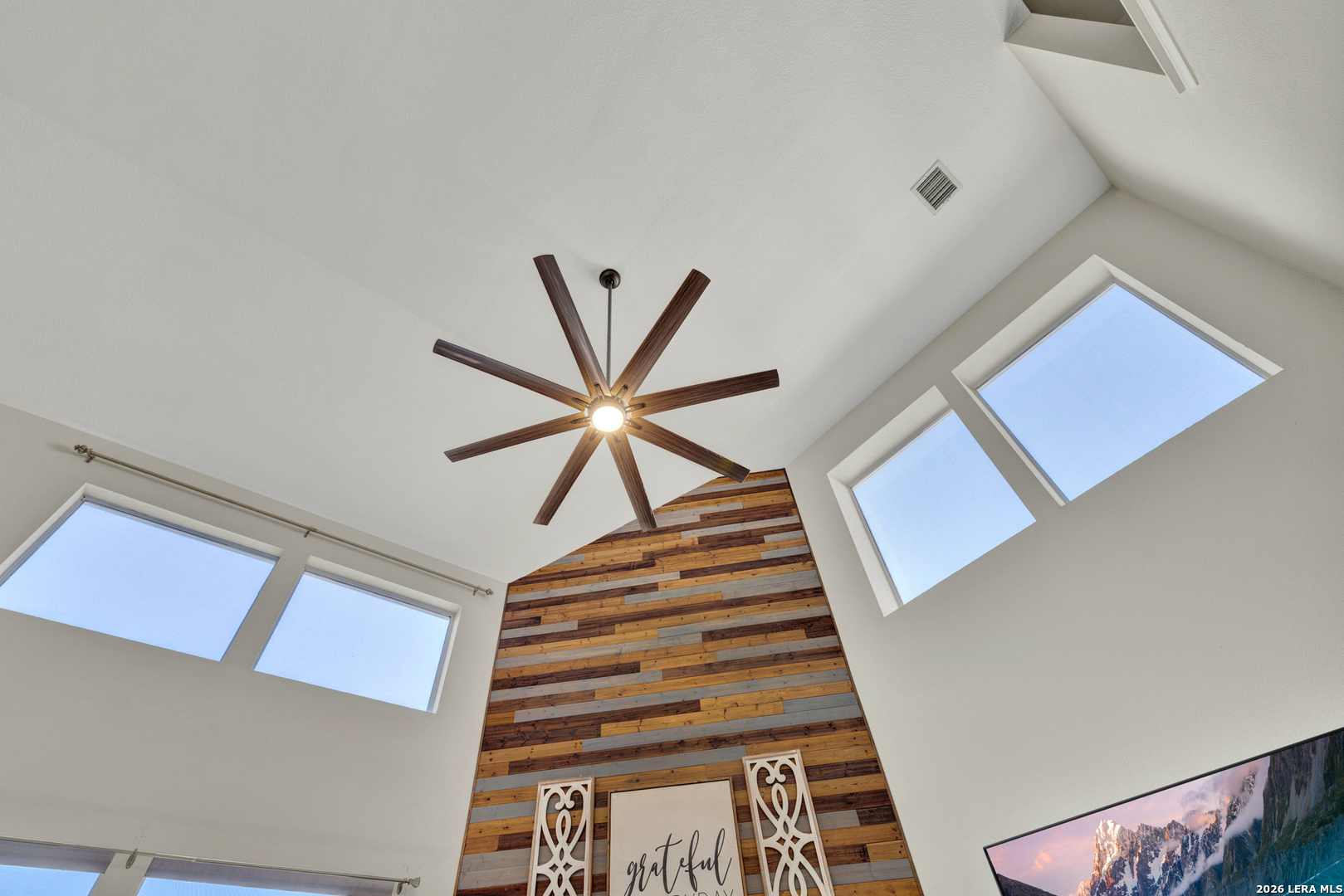 2738 Summit View San Antonio TX 78261