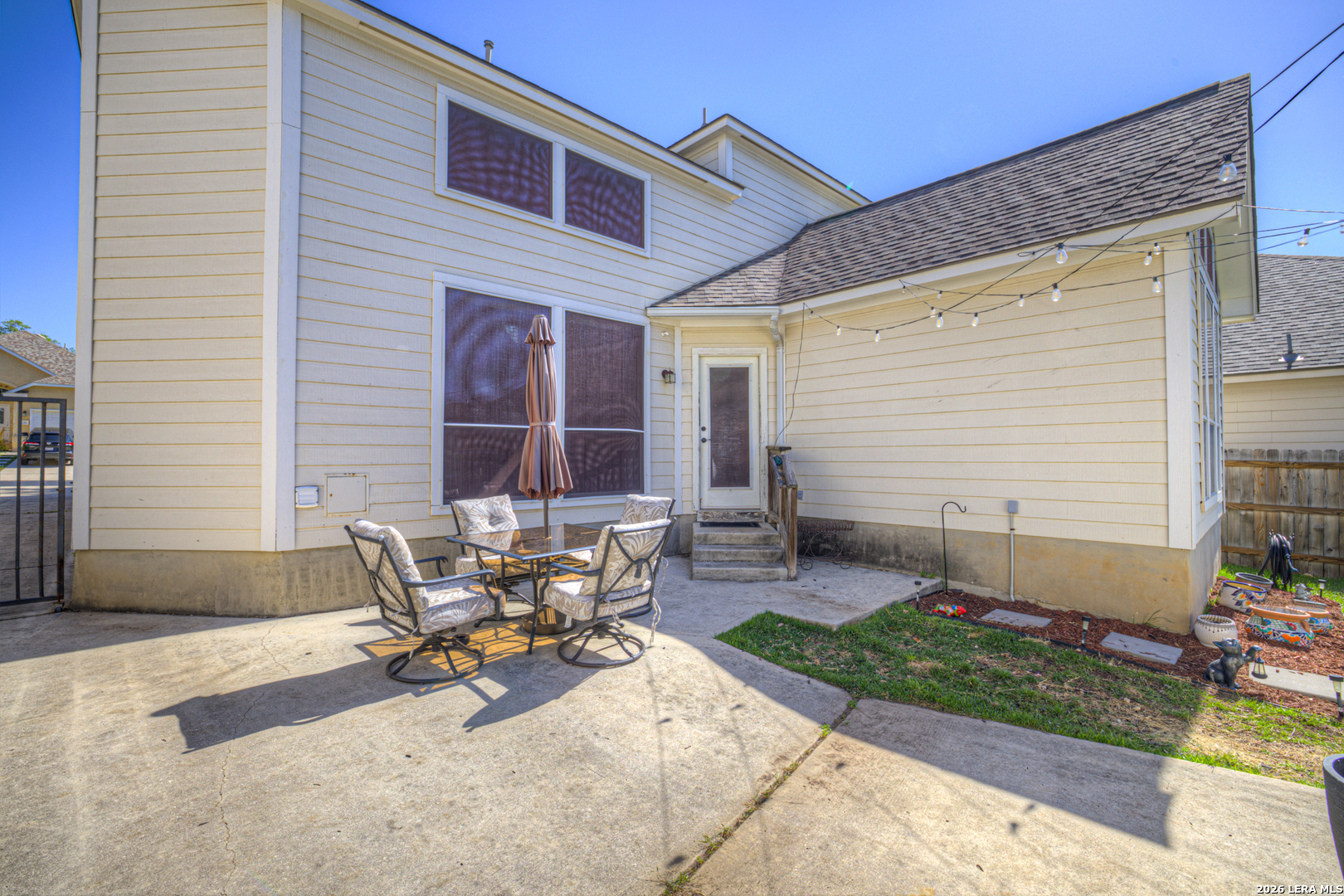 2738 Summit View San Antonio TX 78261